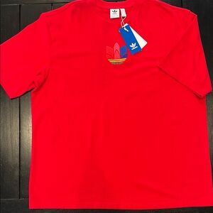 Adidas T-Shirt